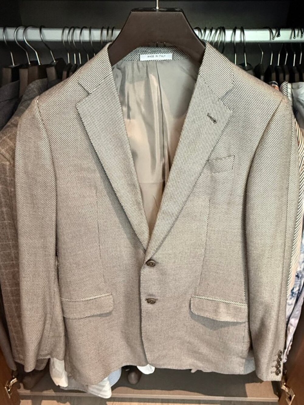 Armani Collezioni G Line Gray Micro-Weave Wool Blazer – Made in Italy – EU 38R